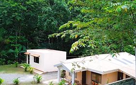 Alma Del Bosque Vacation Home And Apartments